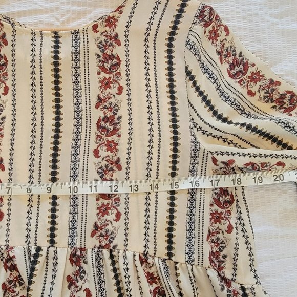 Altar'd State Boho Floral Flowing Blouse - Picture 9 of 16